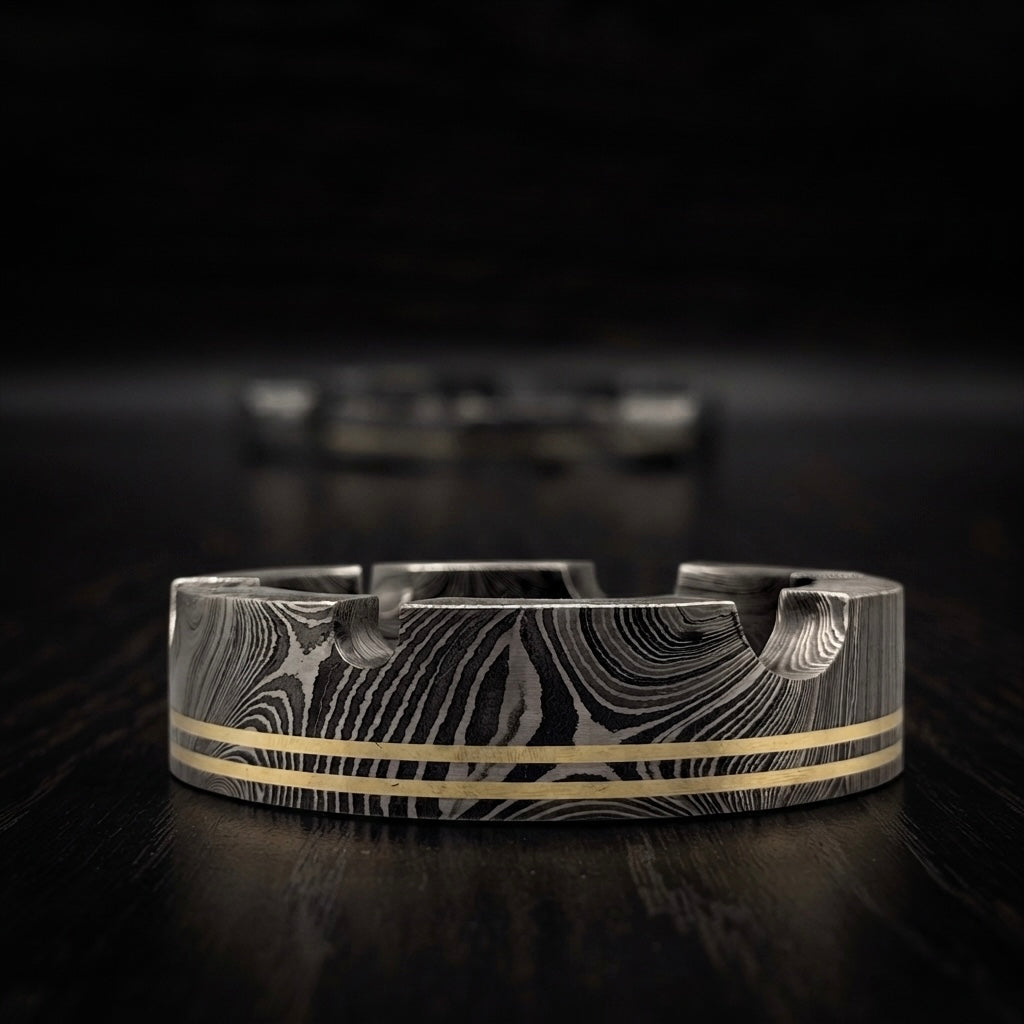 Handmade Damascus Steel Cigar Ashtray - Hand Forged Smoking Pipe Tray, Unique Smoking Accessory, Retirement Gift for Dad, Him & Boyfriend.