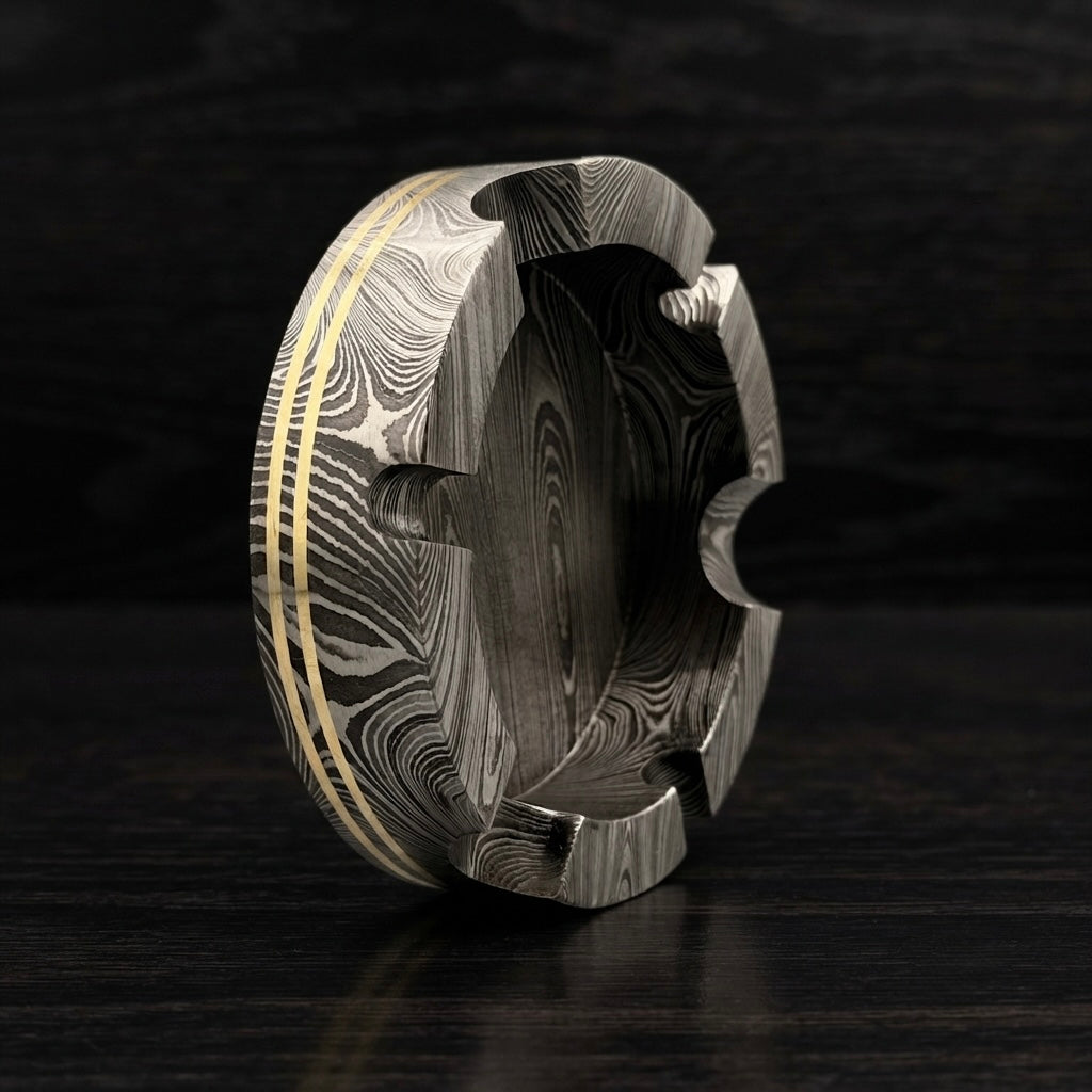 Handmade Damascus Steel Cigar Ashtray - Hand Forged Smoking Pipe Tray, Unique Smoking Accessory, Retirement Gift for Dad, Him & Boyfriend.