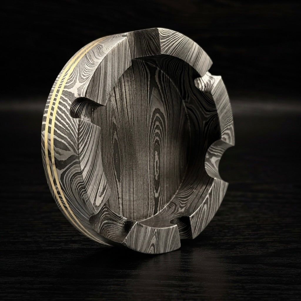 Handmade Damascus Steel Cigar Ashtray - Hand Forged Smoking Pipe Tray, Unique Smoking Accessory, Retirement Gift for Dad, Him & Boyfriend.