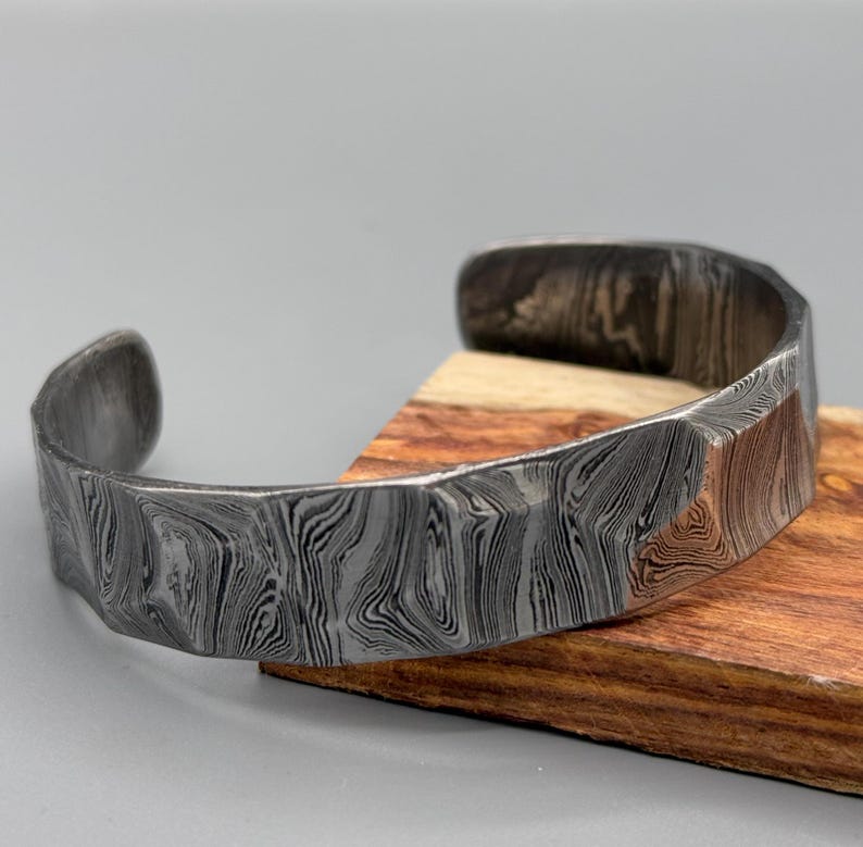 Hand Forged Damascus Steel Cuff Bracelet