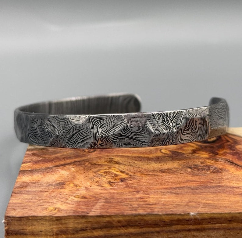 Hand Forged Damascus Steel Cuff Bracelet