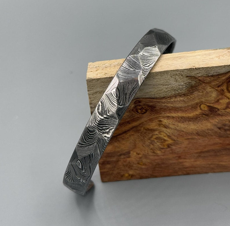 Hand Forged Damascus Steel Cuff Bracelet