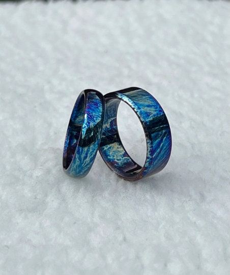 Titanium Couple Ring Set: Heat Anodized, Unique Pattern Wedding Bands