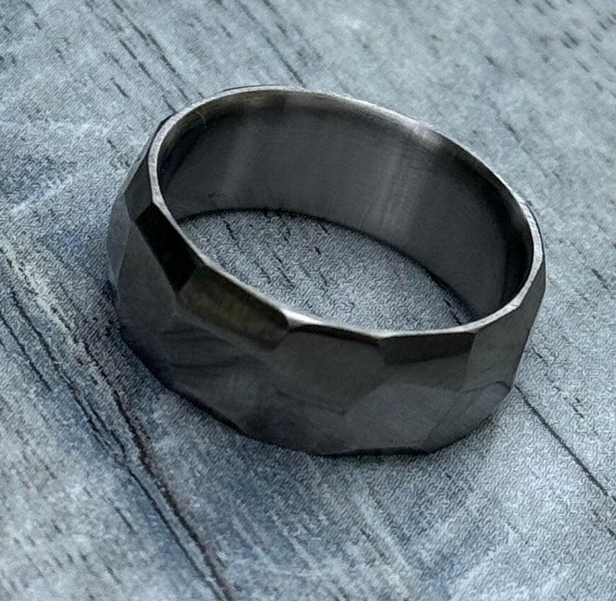 Hammered Titanium Ring: Minimalist Grade 5 Wedding Band