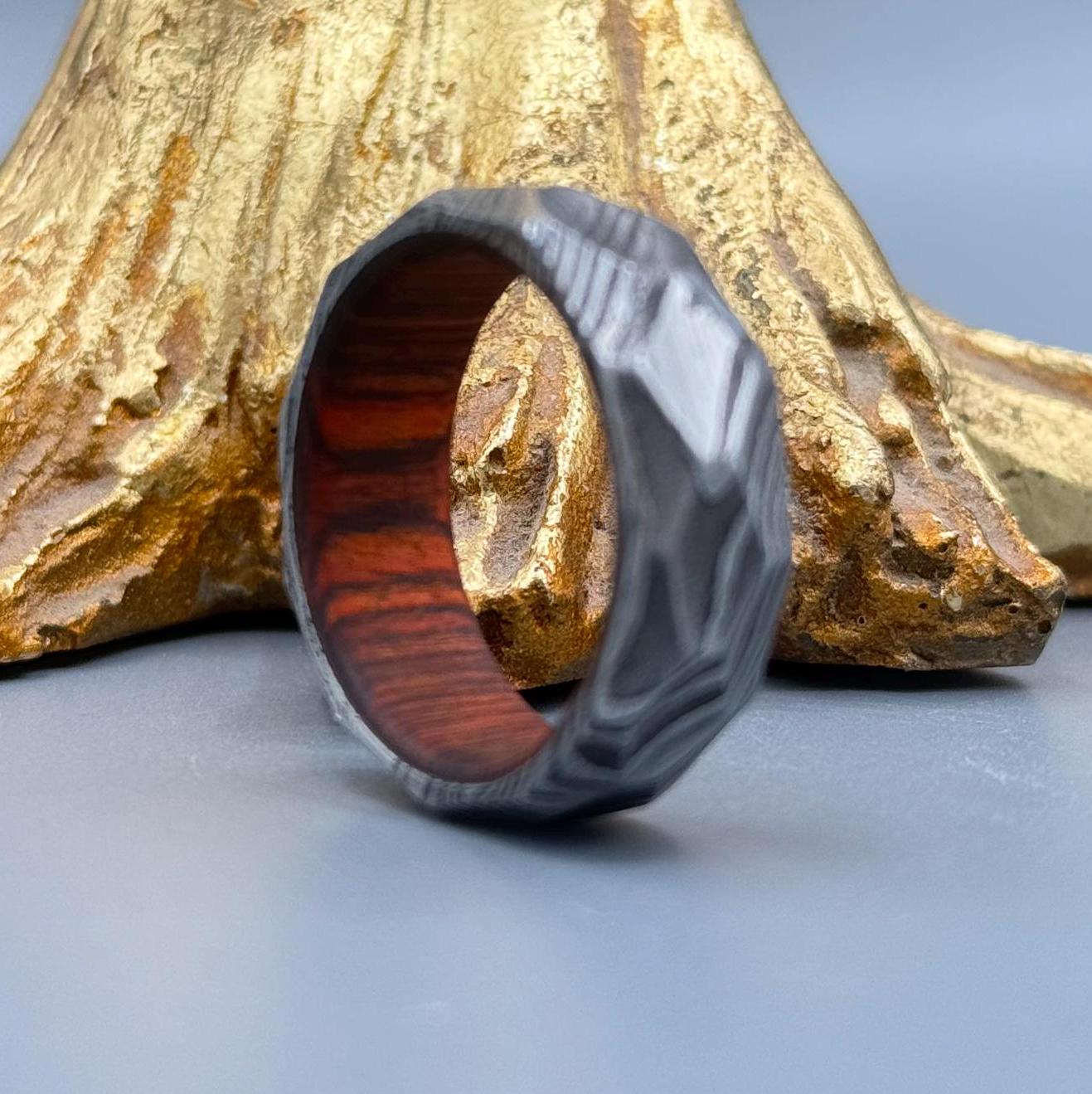 Damascus Steel Men's Ring 8mm - Hammered Texture Wedding Band