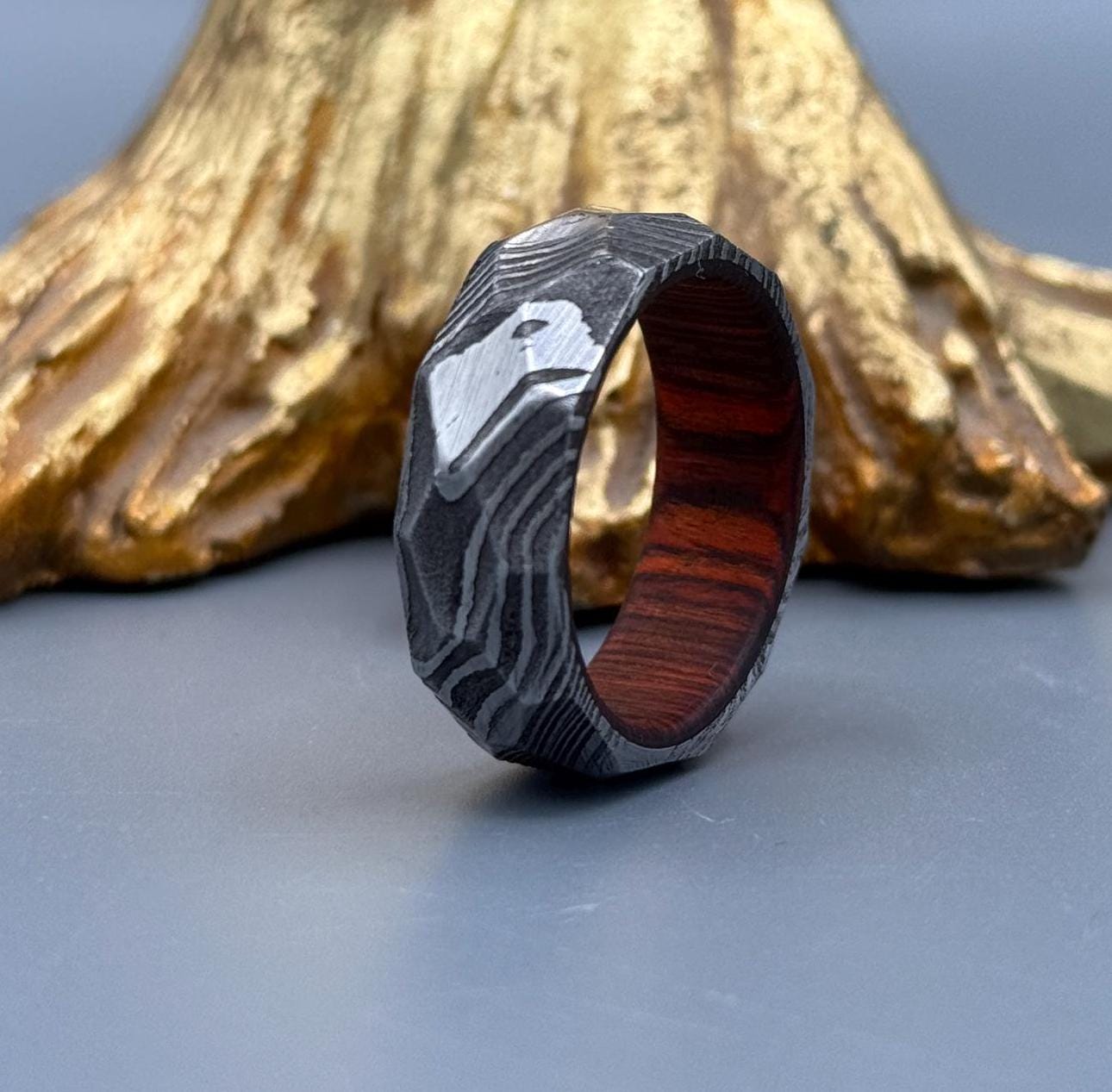 Damascus Steel Men's Ring 8mm - Hammered Texture Wedding Band