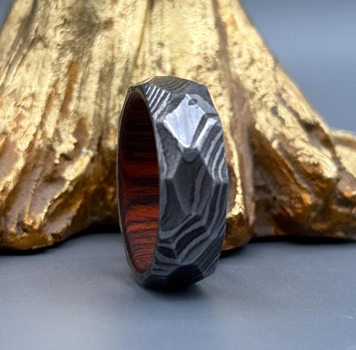 Damascus Steel Men's Ring 8mm - Hammered Texture Wedding Band