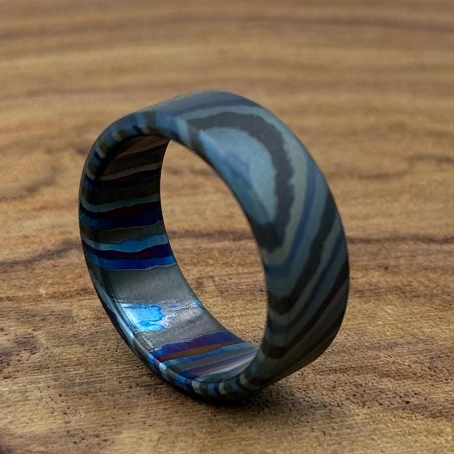 Handmade Zircuti Timascus Ring: Unique Black Damascus Titanium Band