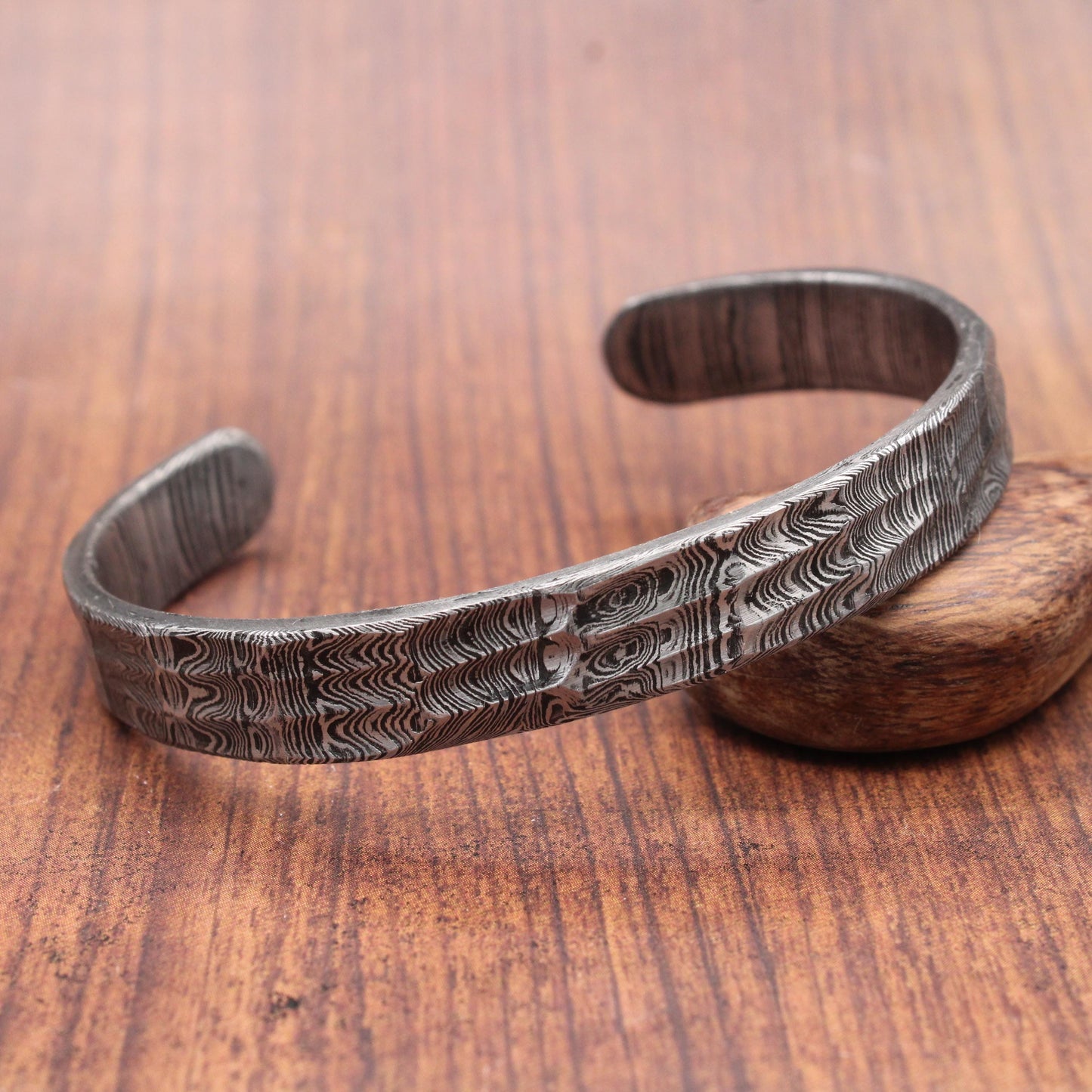 Hand Forged Damascus Steel Cuff Bracelet: Viking Style Jewelry