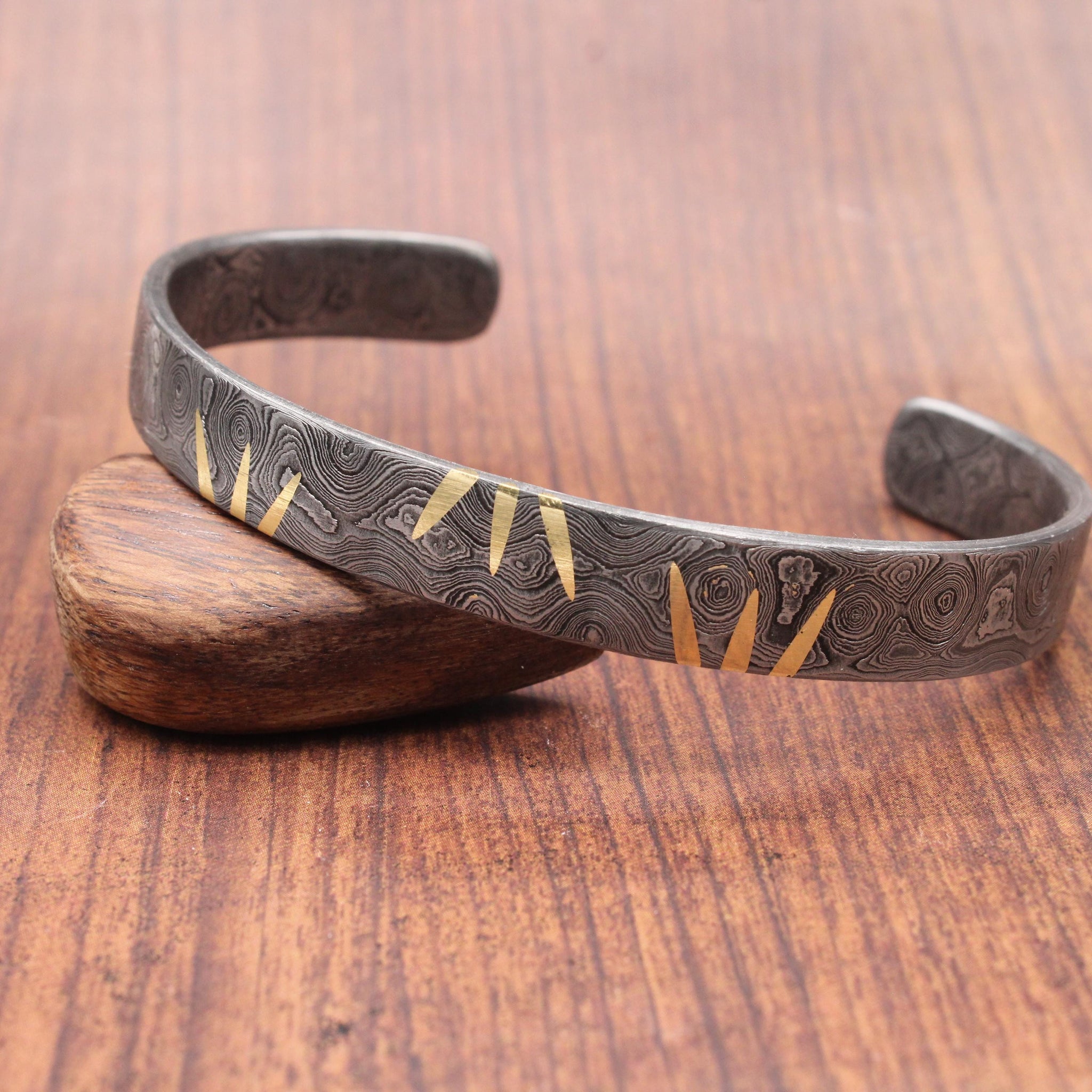 Hand Forged Damascus Steel Cuff Bracelet with Brass Inlay