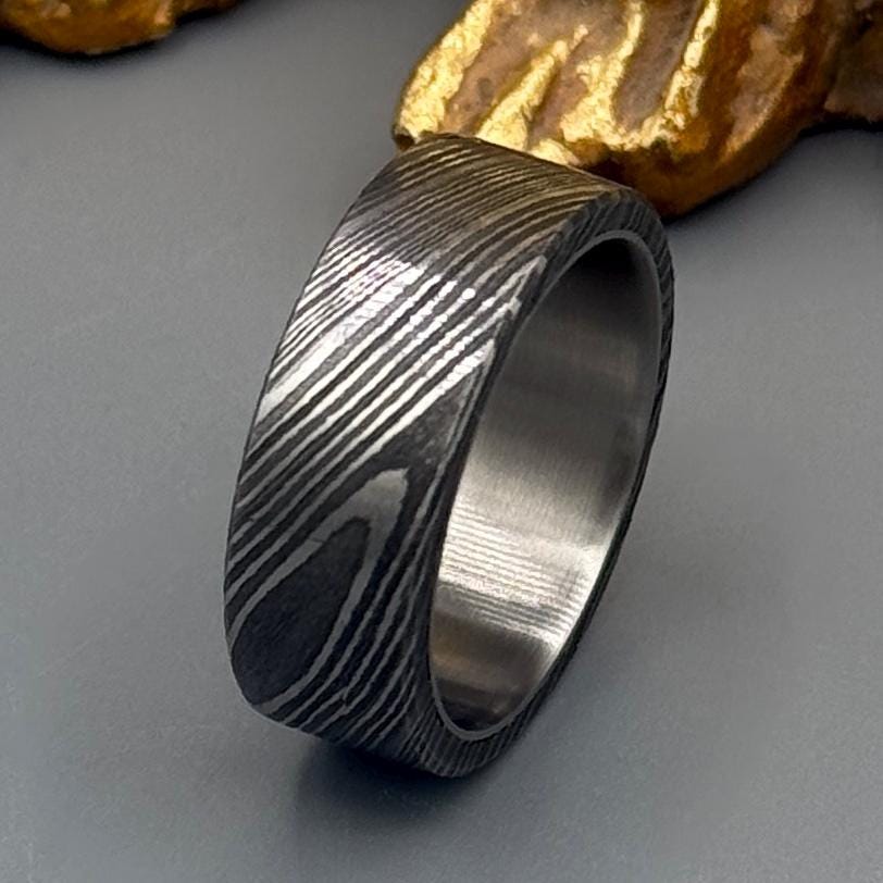 Hammered Damascus Steel Ring: Titanium Inlay, Comfort Fit Wedding Band, Flat Design