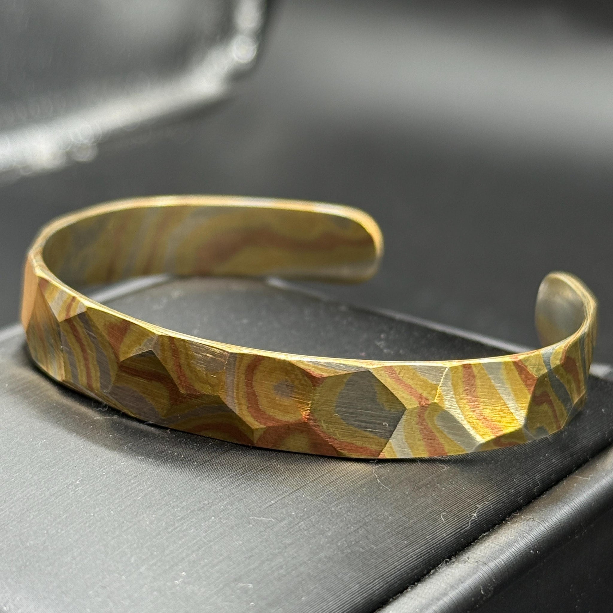 Handcrafted Mokume-Gane Cuff Bracelet – Unique DiamondCut Design
